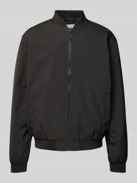 Bomberka ze stójką model ‘CHARGE’ Jack & Jones czarny