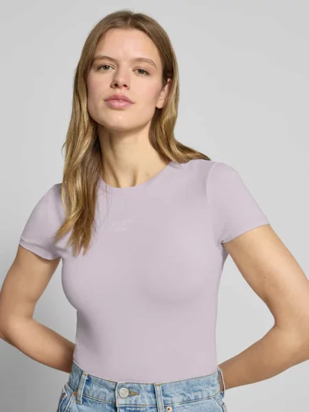 T-shirt o kroju slim fit z wyhaftowanym logo model ‘Downtown’ Review