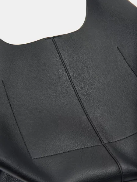 Кожаная сумка хобо Sinsay черная