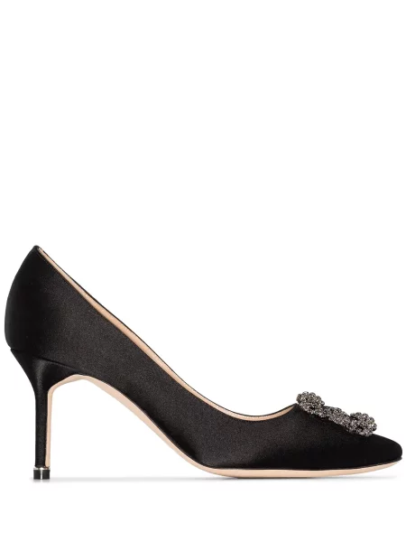 Pantofi cu toc Manolo Blahnik din satin negru