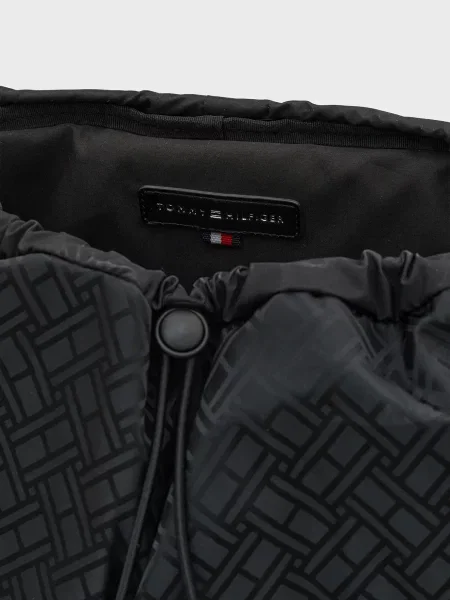 Рюкзак Tommy Hilfiger черный