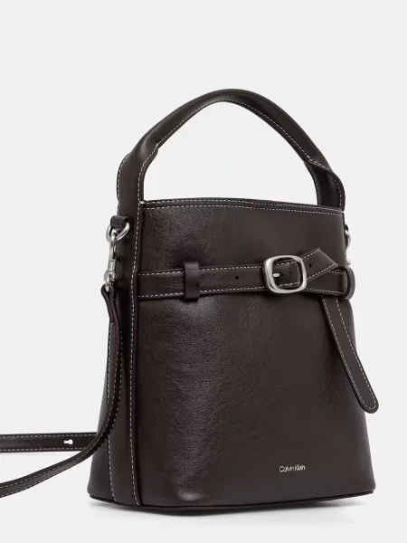 Geanta crossbody Calvin Klein din piele cu cataramă maro
