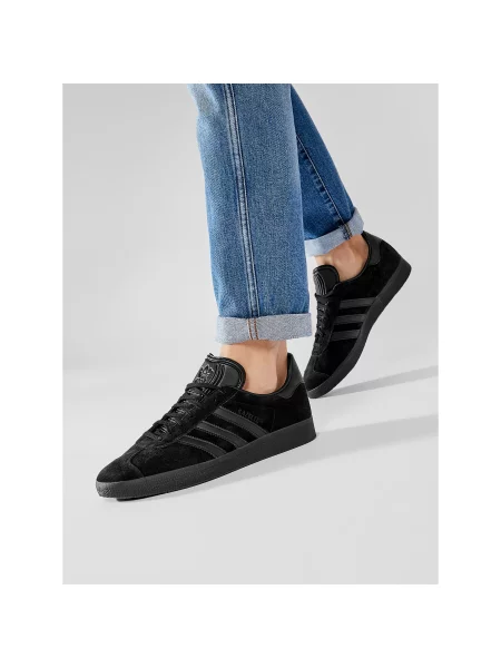 Sportcipők adidas Gazelle fekete