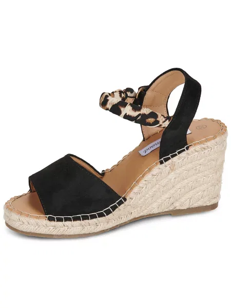 Pantofi Moony Mood negru