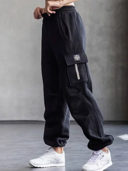 Брюки чорні