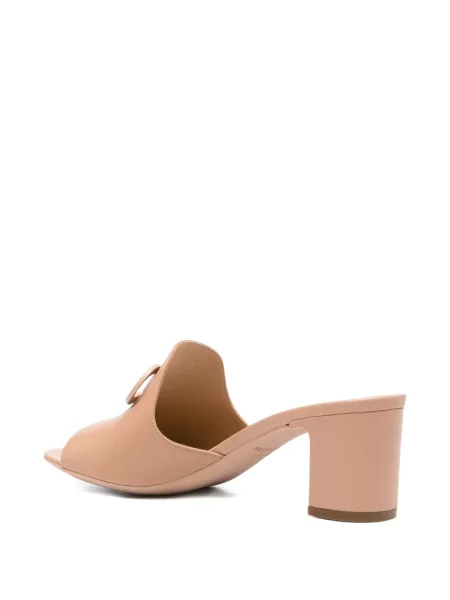 Sandale Ferragamo