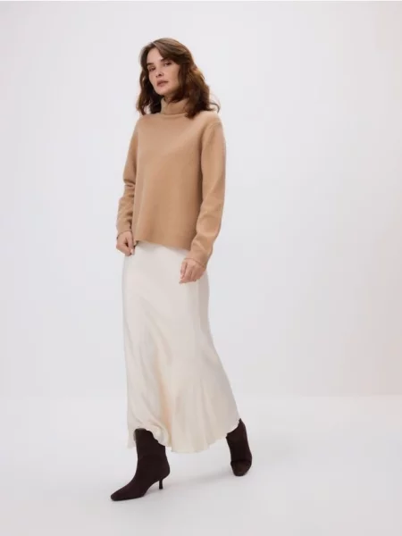 Reserved Водолазка з вовни бежевий