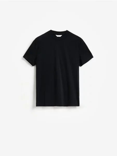 Reserved Tricou cu croială regular și adaos de mătase negru