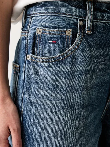 Tommy Jeans дънки relaxed fit дамски кафяво
