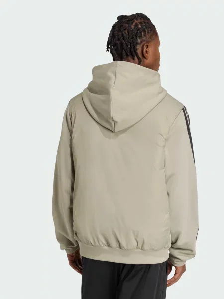 Демисезонная куртка Adidas зеленая