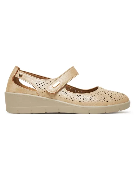 Pantofi Clara Barson bej