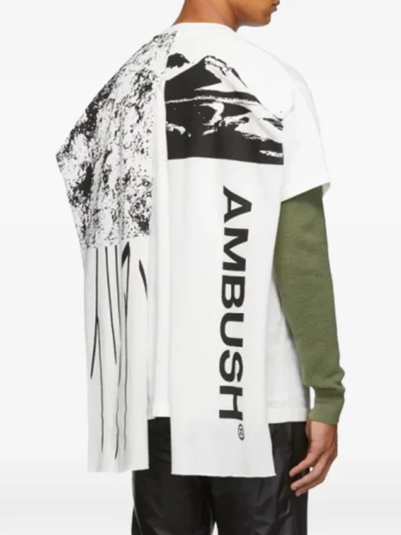 Tricou Ambush cu imagine alb