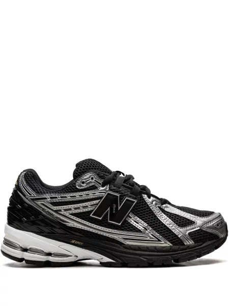 Маратонки New Balance бяло