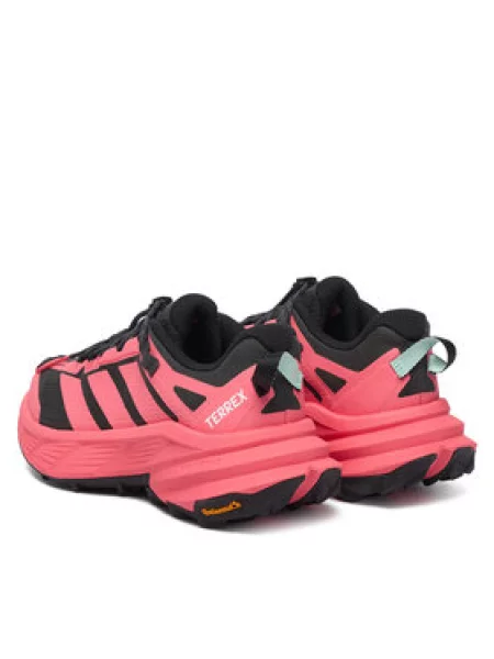Trekingová obuv adidas růžové