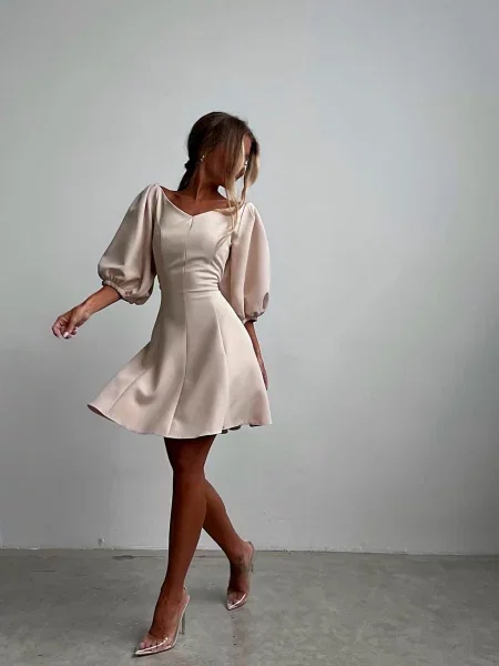 Платье мини Uaclothes бежевое