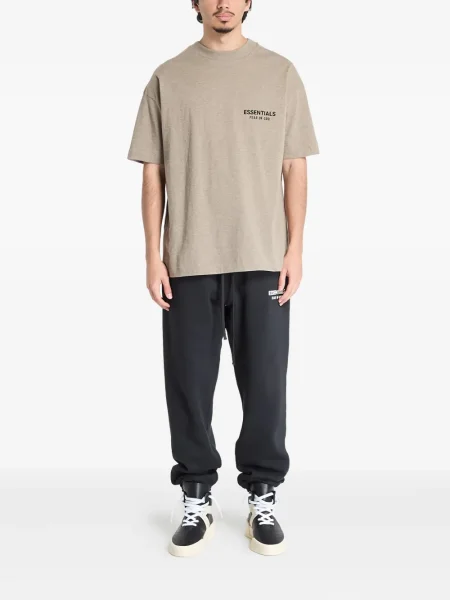 Тениска Fear Of God Essentials с принт кафяво