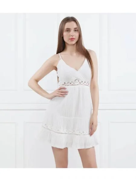 GUESS Ruha fehér