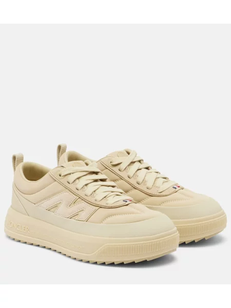 Sneakerși Moncler din piele bej
