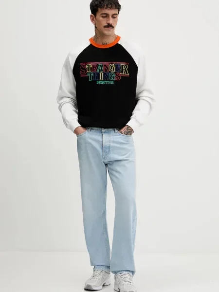 Кофта United Colors of Benetton x Stranger Things з аплікацією чорний