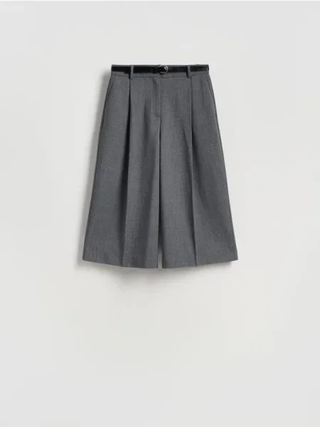 Reserved Bermudy z szary