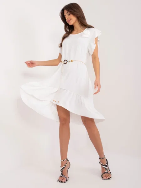 Rochie Fashionhunters cu volane de costum alb