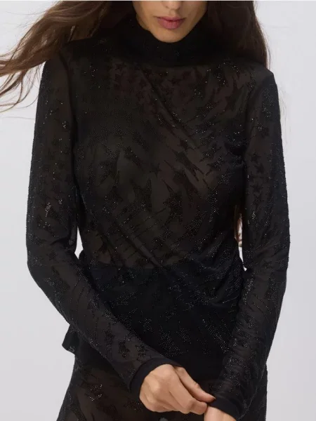 Reserved Гольф з декоративною аплікацією чорний