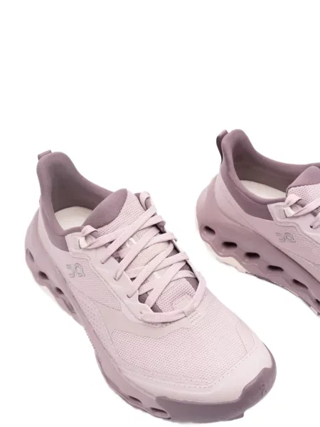 Sneakerși On violet