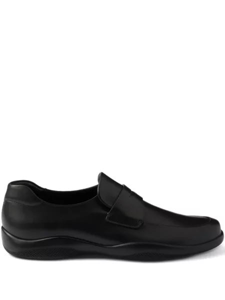 Pantofi loafer Prada din piele negru