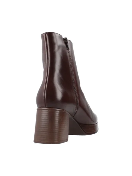 Pantofi Piesanto maro