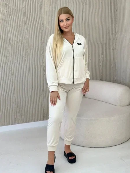 Pantaloni Kesi din velur bej