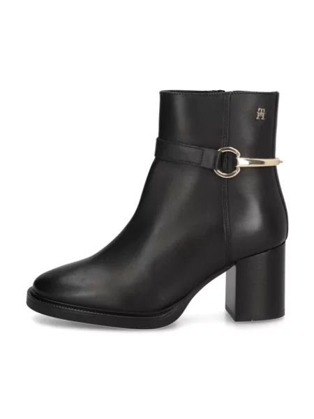 Polokozačky Tommy Hilfiger TH Stud Heel Riding Ankle Boot černá