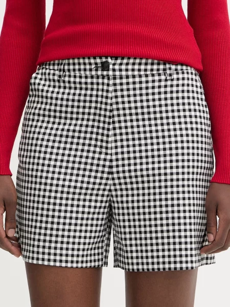 Morgan pantaloni scurți pentru femei negru