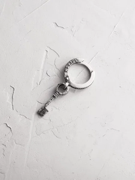 REYTEL Náušnice KEY strieborná