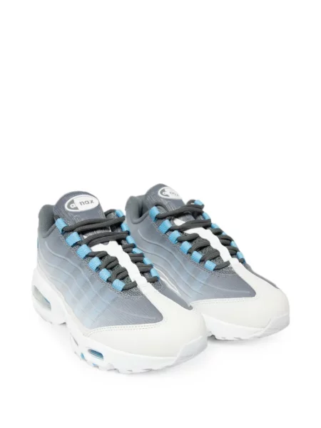 Sneakerși Nike Vomero cu bretele alb