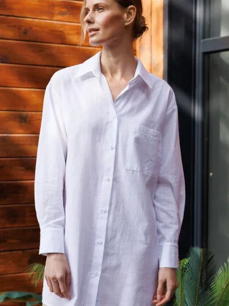 Женский халат из білий