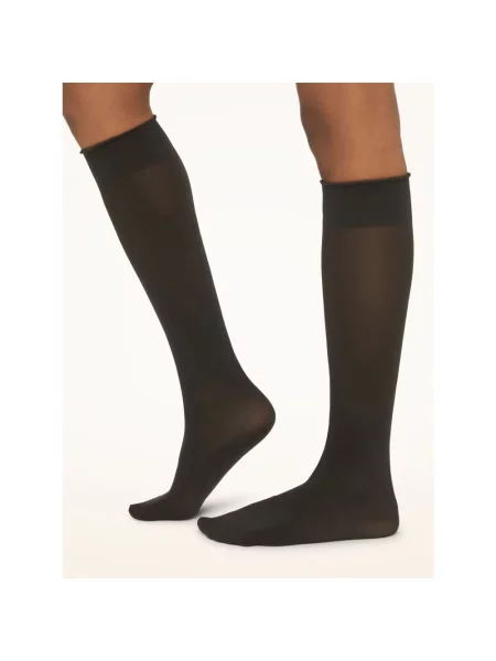Aksamitne skarpety Wolford czarne