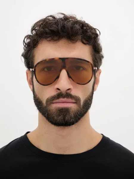 Солнцезащитные очки Tom Ford