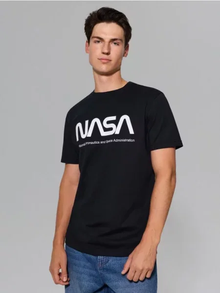 Sinsay tričko s krátkým rukávem NASA černá