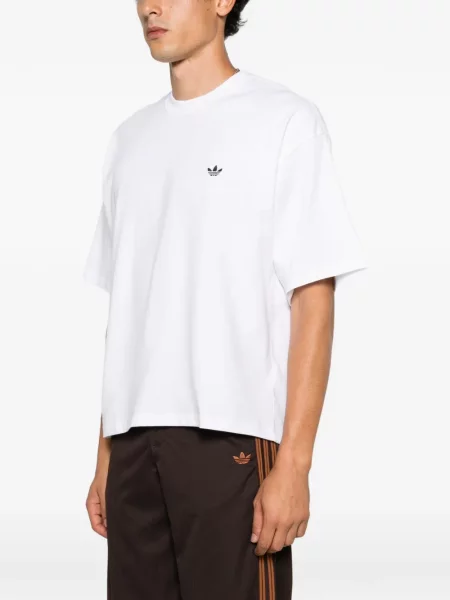 Tricou Adidas cu broderie cu dungi cu decolteu în V verde