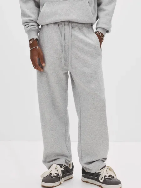 Pull&Bear Pantaloni deschis gri