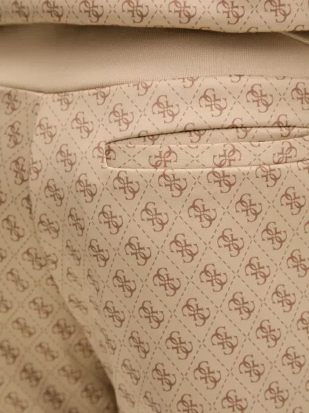 Спортивні штани Guess KORBIN візерунок бежевий