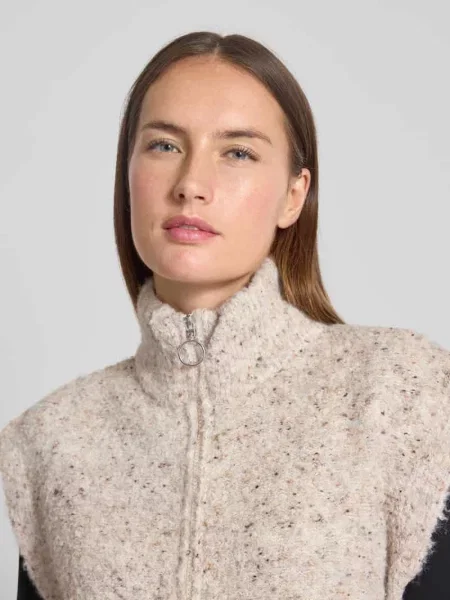 Sweter z dzianiny ze stójką model ‘Grsnemes’ Free/quent beżowy
