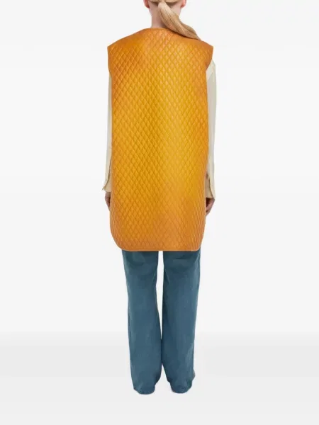 Vesta Ferragamo oranžová