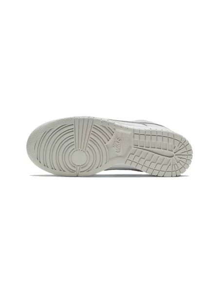 Tenisky Nike Dunk bílé