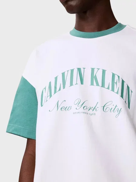 Футболка Calvin Klein Jeans белая
