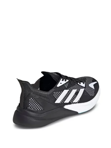 Pruhované trekkingové lněné tenisky Adidas UltraBoost šedé