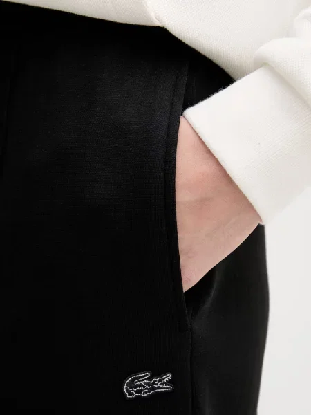 Спортивные штаны Lacoste