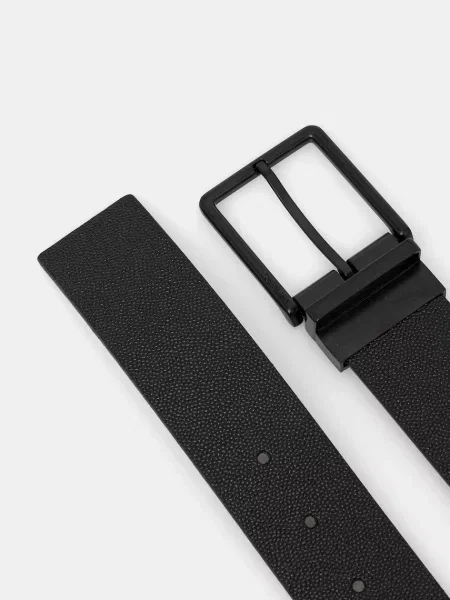 Calvin Klein cu două fețe negru