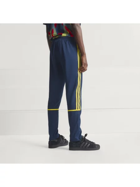 Tepláková souprava Adidas žlutá
