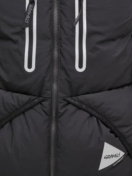 Пуховый жилет Gramicci